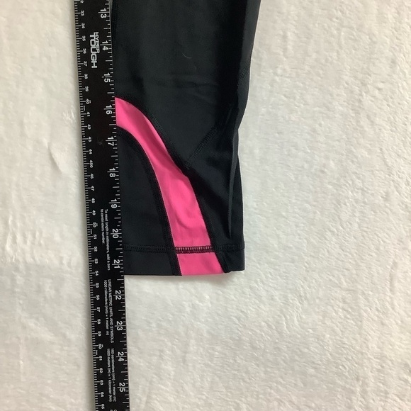 Lululemon Run Inspire Crop Legging Black / Pink / Pinkelicious Sz 4 - Picture 8 of 10